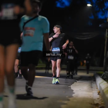 Runner Photo 3700782