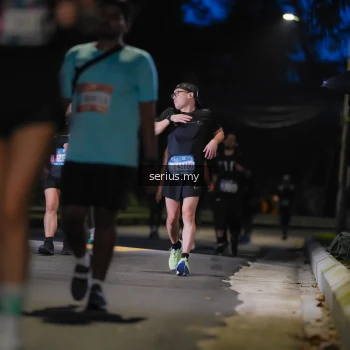 Runner Photo 3700794