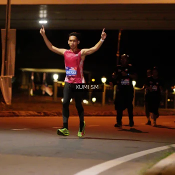 Runner Photo 3700831