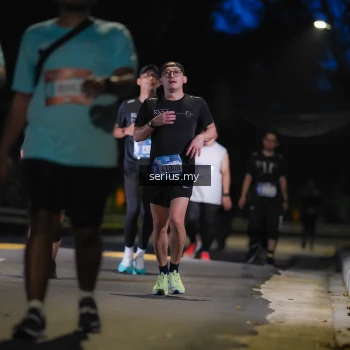 Runner Photo 3700840