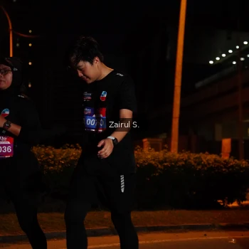 Runner Photo 3700865