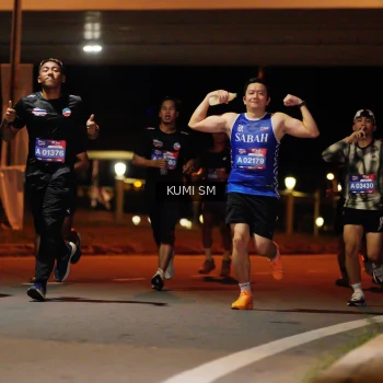 Runner Photo 3700867