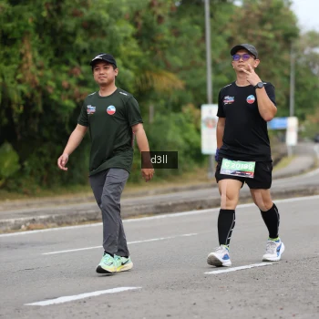 Runner Photo 3700894