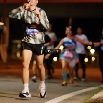 Runner Photo 3700914