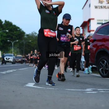 Runner Photo 3700927