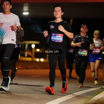 Runner Photo 3700967