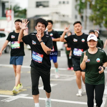 Runner Photo 3700995