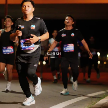 Runner Photo 3701021