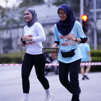 Runner Photo 3701032