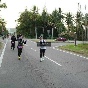 Runner Photo 3701039
