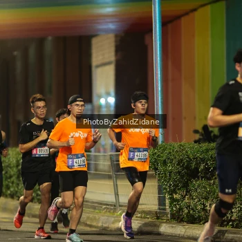 Runner Photo 3701042