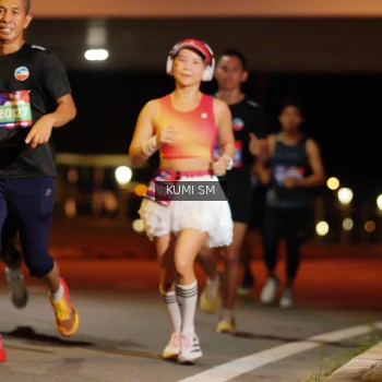 Runner Photo 3701045