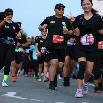 Runner Photo 3701054