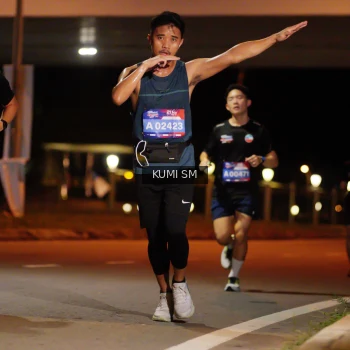 Runner Photo 3701065