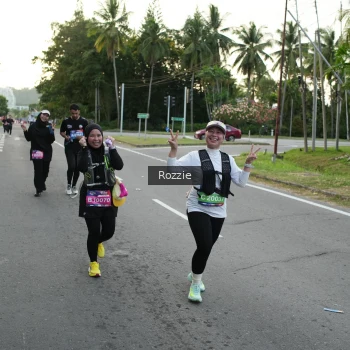 Runner Photo 3701069