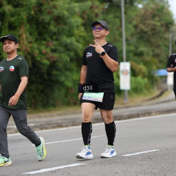 Runner Photo 3701070
