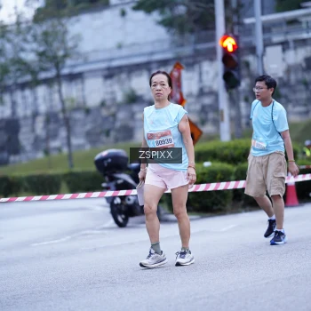 Runner Photo 3701071