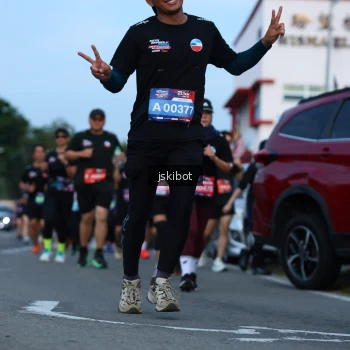 Runner Photo 3701072