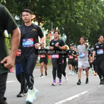 Runner Photo 3701076