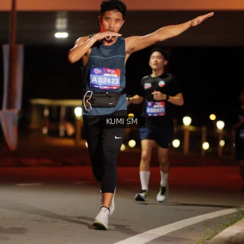 Runner Photo 3701089
