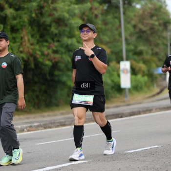 Runner Photo 3701090