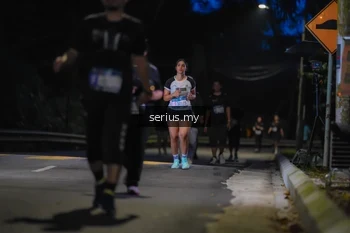 Runner Photo 3701101