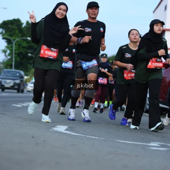Runner Photo 3701106