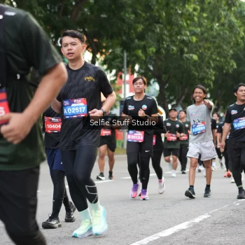 Runner Photo 3701110