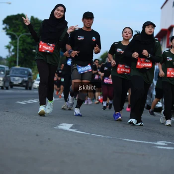 Runner Photo 3701118