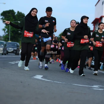 Runner Photo 3701120