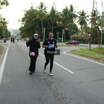 Runner Photo 3701139