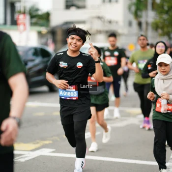 Runner Photo 3701188