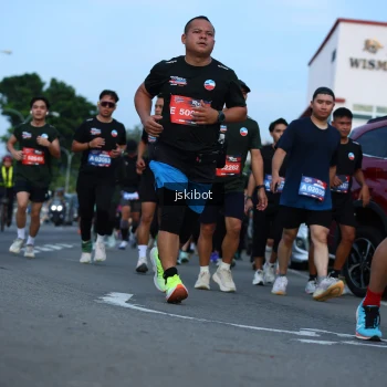 Runner Photo 3701191