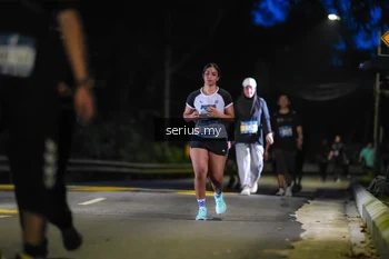 Runner Photo 3701192