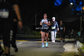 Runner Photo 3701197