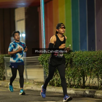 Runner Photo 3701202