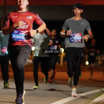 Runner Photo 3701204