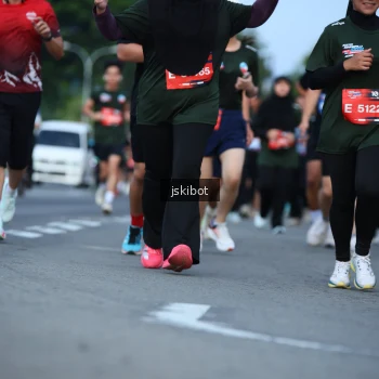 Runner Photo 3701234