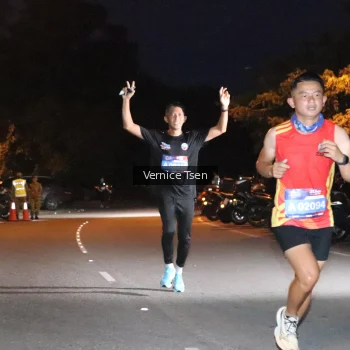 Runner Photo 3701238