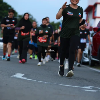 Runner Photo 3701246
