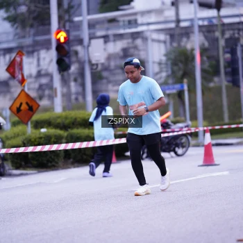 Runner Photo 3701269
