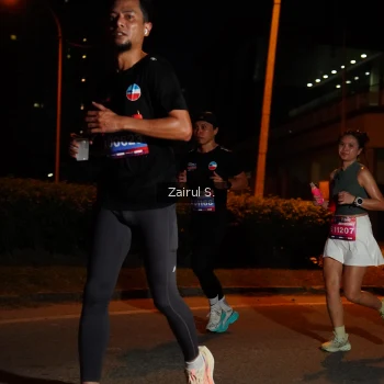 Runner Photo 3701280