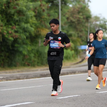 Runner Photo 3701295