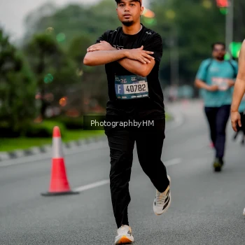 Runner Photo 3701308