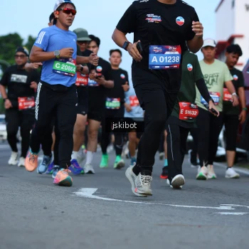 Runner Photo 3701333