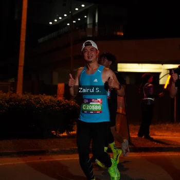 Runner Photo 3701334