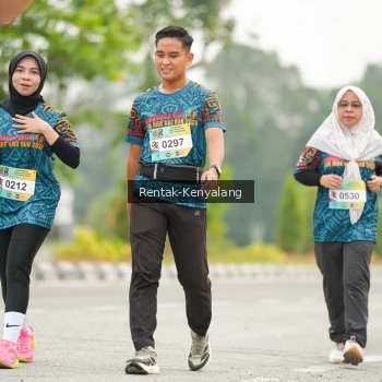 Runner Photo 3701340
