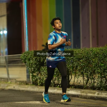 Runner Photo 3701344