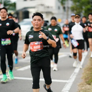 Runner Photo 3701359