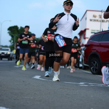 Runner Photo 3701415